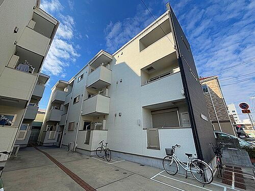 大阪府大阪市西淀川区姫里３丁目 3階建 築7年7ヶ月