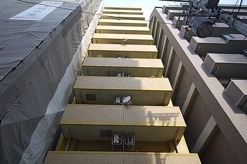 大阪府大阪市中央区安堂寺町２丁目 地上15階地下1階建 築18年12ヶ月