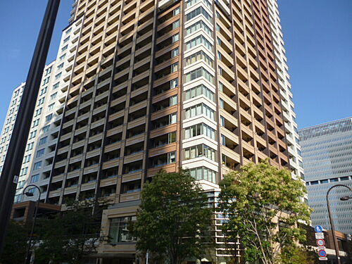 パークタワーグランスカイ 44階建
