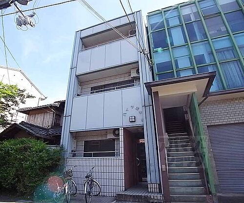 京都府京都市右京区太秦堀ケ内町 3階建 築36年4ヶ月