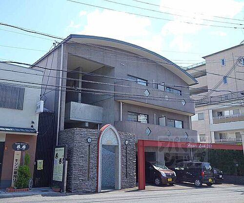 京都府京都市南区久世上久世町 築28年9ヶ月 3階建