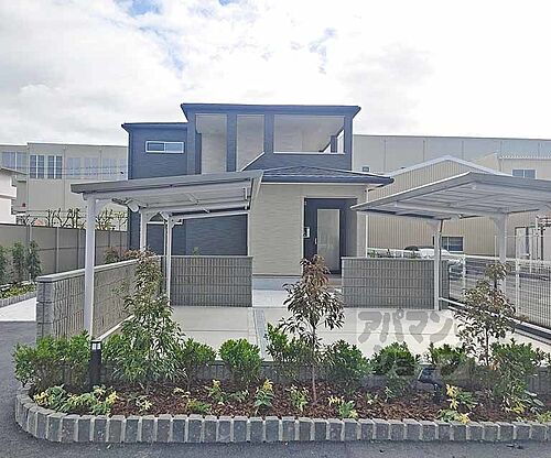 京都府京都市伏見区羽束師菱川町 2階建 築1年1ヶ月