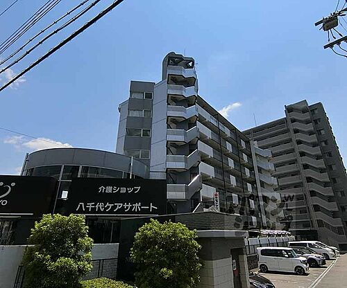 京都府京都市右京区西京極佃田町 築36年11ヶ月 地上7階地下1階建