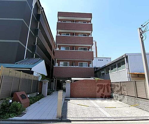 京都府京都市右京区西院月双町 築10年10ヶ月 5階建