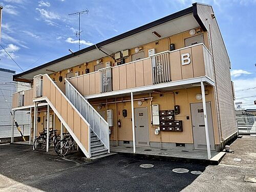 三重県津市栗真中山町 賃貸アパート