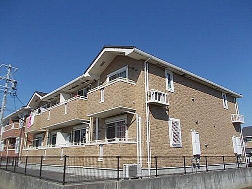 三重県四日市市楠町小倉 賃貸アパート