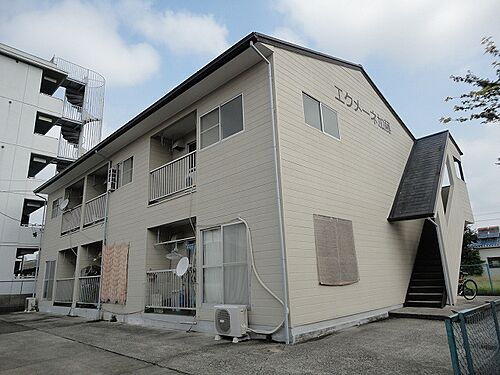 三重県四日市市新正１丁目 賃貸アパート