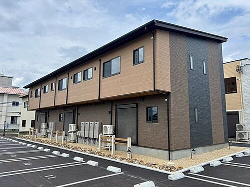 三重県鈴鹿市白子４丁目 賃貸アパート