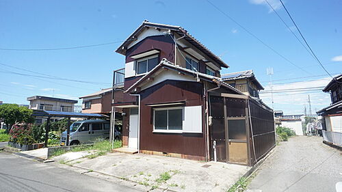 三重県鈴鹿市岸岡町 賃貸一戸建て