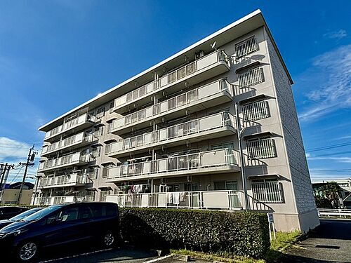 三重県鈴鹿市庄野東３丁目 賃貸マンション