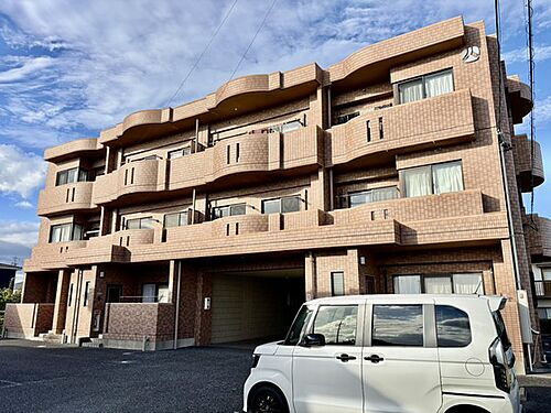 三重県鈴鹿市長太栄町３丁目 賃貸マンション