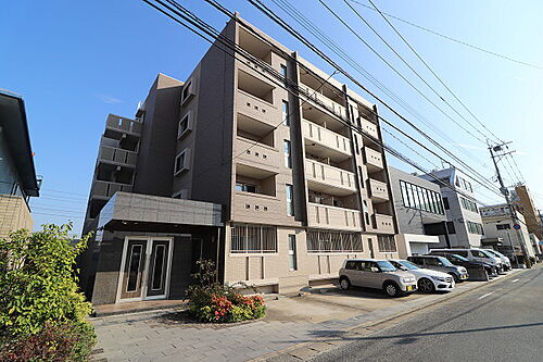 福岡県福岡市博多区堅粕４丁目 賃貸マンション