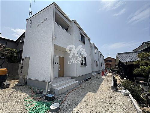 兵庫県明石市魚住町中尾 2階建 