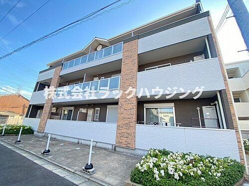 大阪府門真市常盤町 3階建 築10年8ヶ月