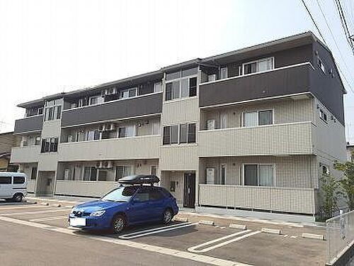 グレイシャスコートＡ