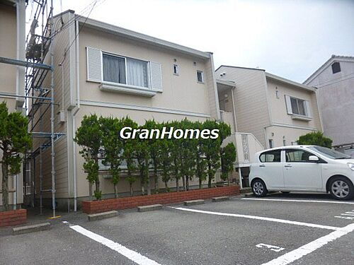 タウニィ北平野Ａ棟 2階建