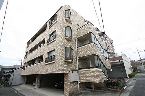 兵庫県神戸市兵庫区荒田町３丁目 築36年6ヶ月 4階建