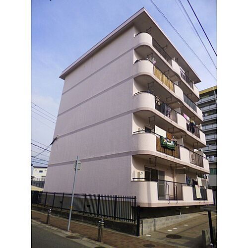 兵庫県神戸市兵庫区御崎町１丁目 5階建