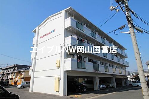 岡山県岡山市中区中井１丁目 築28年9ヶ月 4階建