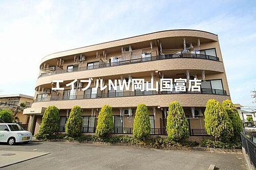 岡山県岡山市中区中井１丁目 築22年10ヶ月 3階建