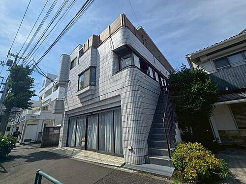 しゃとれじゅねす