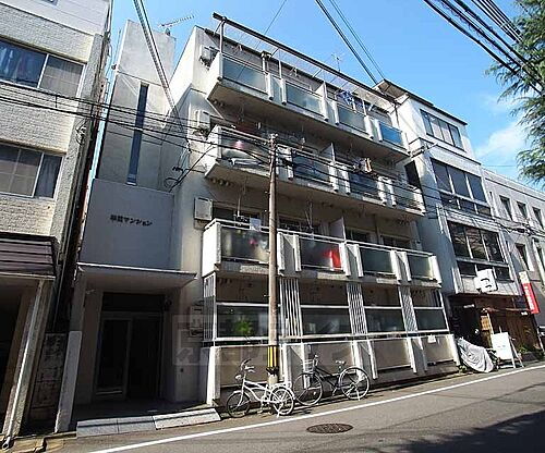 華園マンション 4階建