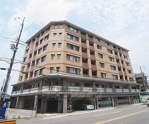 京都府京都市東山区梅林町 築17年9ヶ月 7階建