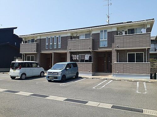 広島県福山市駅家町大字法成寺 2階建