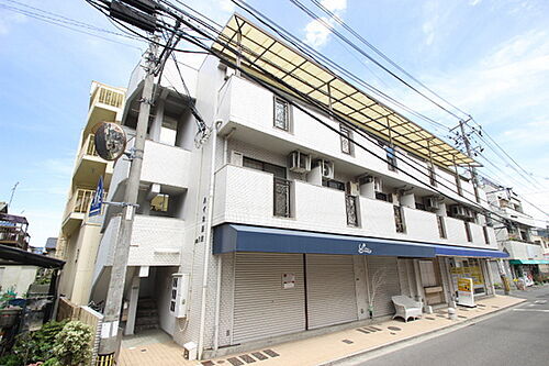 広島県広島市安佐南区長束３丁目 3階建 築40年6ヶ月