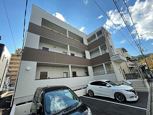 広島県広島市西区新庄町 3階建 築4年1ヶ月
