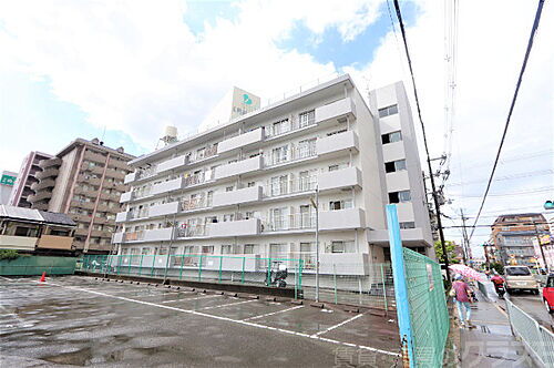 大阪府寝屋川市日新町 賃貸マンション