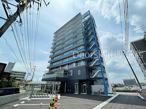 岡山県岡山市中区清水 11階建 築3年3ヶ月