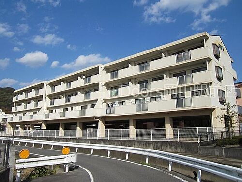 岡山県岡山市東区瀬戸町光明谷 4階建 築31年4ヶ月