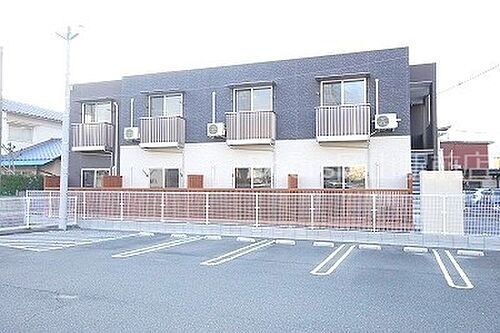 岡山県岡山市北区奥田南町 2階建