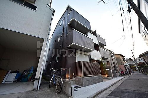 千葉県船橋市宮本１丁目 3階建 築5年