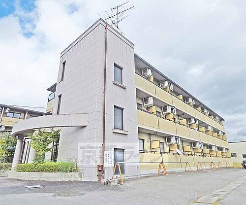 京都府京都市北区上賀茂中ノ坂町 3階建 築28年4ヶ月