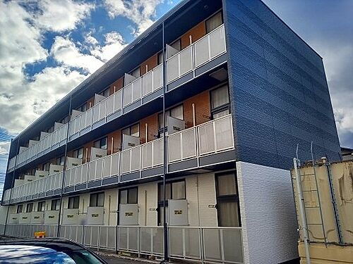 岡山県岡山市北区下伊福２丁目 3階建