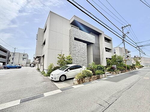 岡山県倉敷市西中新田 3階建 築5年7ヶ月