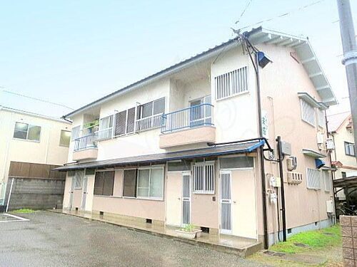 ハイツ末成 2階建