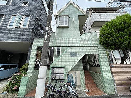 東京都板橋区中丸町 2階建 築36年11ヶ月