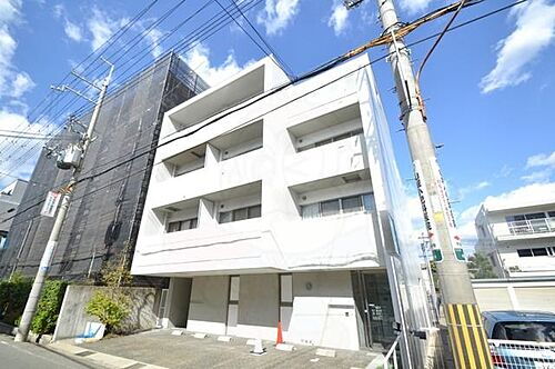 兵庫県尼崎市塚口町１丁目 4階建