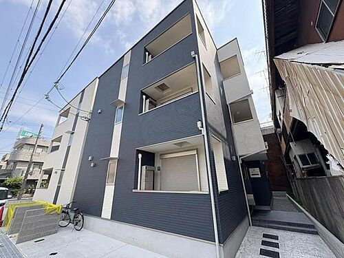 兵庫県尼崎市東本町３丁目 賃貸アパート