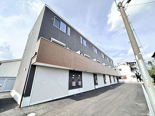 兵庫県尼崎市神崎町 テラスハウス