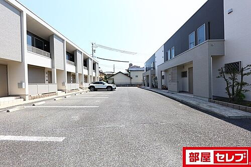 愛知県名古屋市守山区四軒家１丁目 タウンハウス