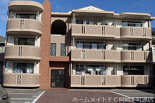 愛知県岡崎市富永町字番丈目 3階建 築20年4ヶ月