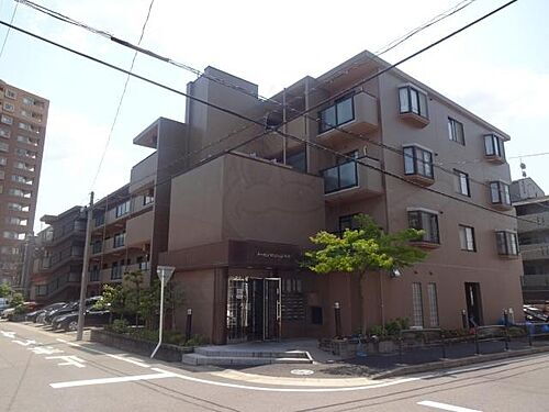 愛知県名古屋市名東区社台３丁目 賃貸マンション