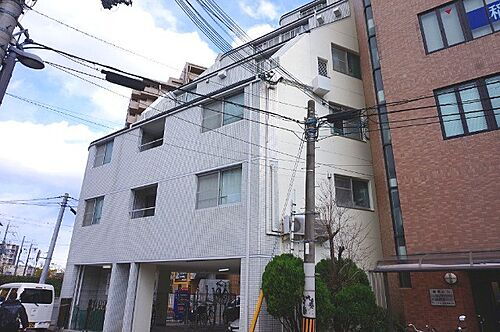 大阪府高槻市城北町２丁目 賃貸マンション