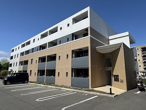 大阪府高槻市登町 賃貸マンション