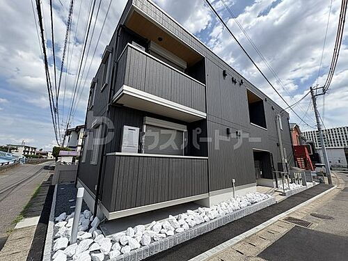 千葉県千葉市中央区亀岡町 賃貸アパート