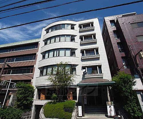 京都府京都市中京区菱屋町 6階建 築34年2ヶ月